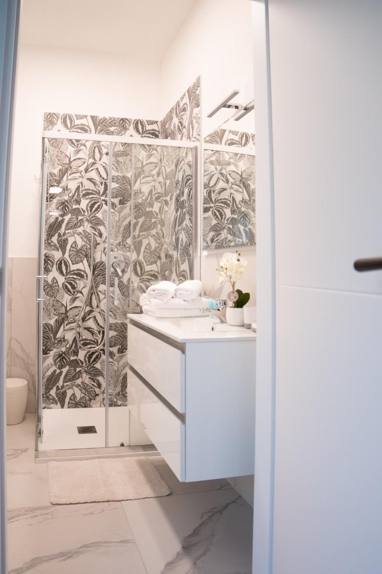 Casa Vacanze Aria Leggiuno ภายนอก รูปภาพ