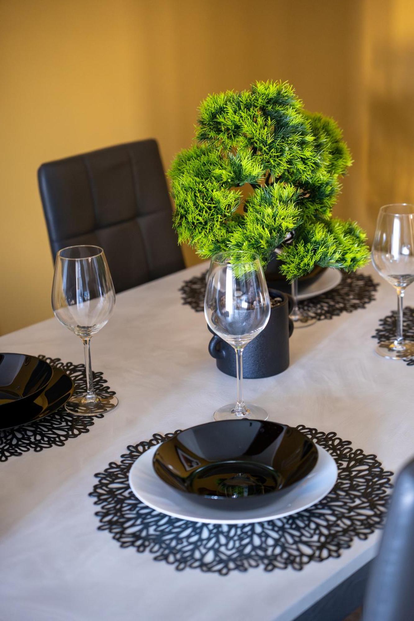 Casa Vacanze Aria Leggiuno ภายนอก รูปภาพ